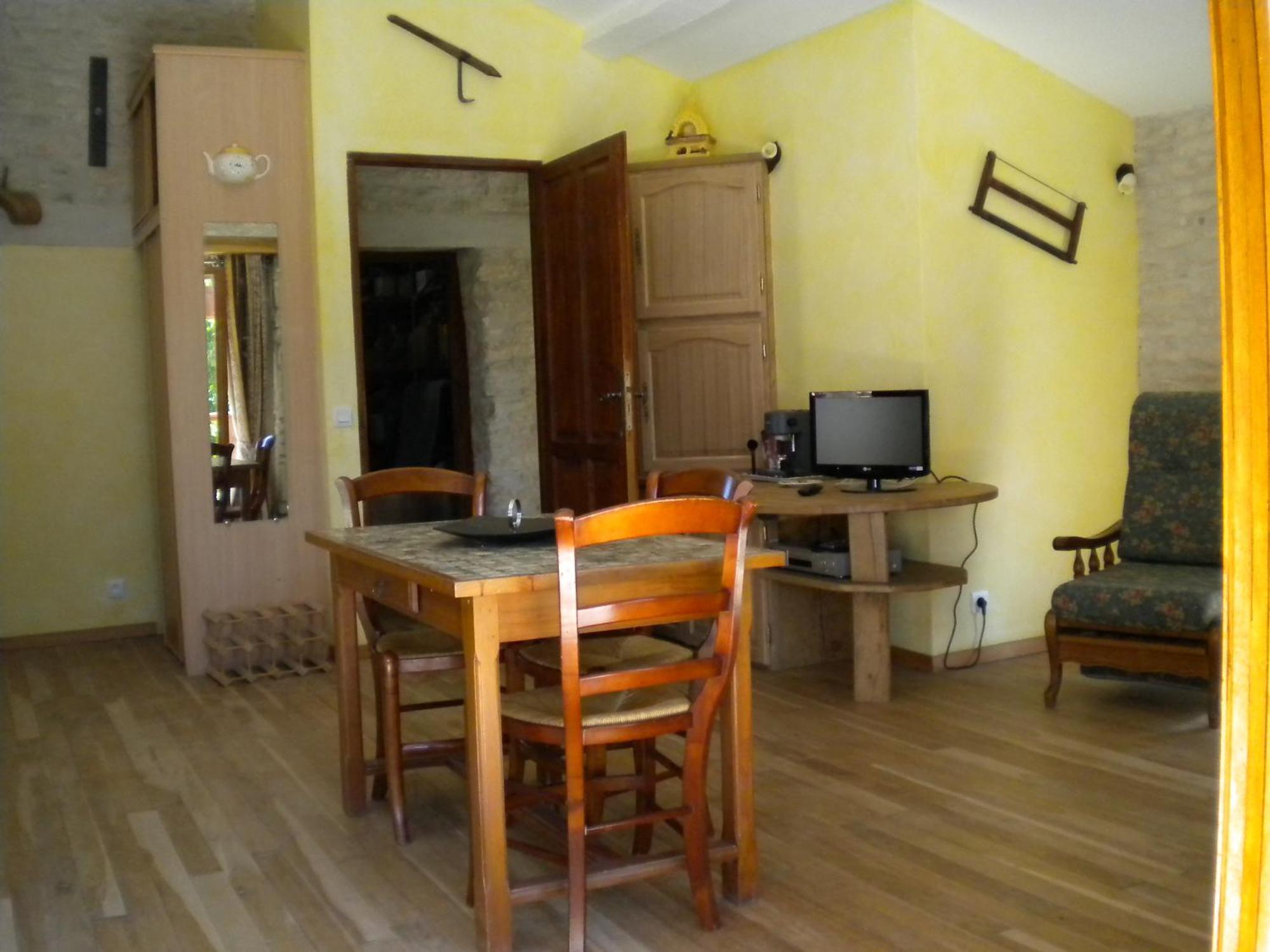 Appartement Au col de Cygne à Blanzac-les-Matha Extérieur photo